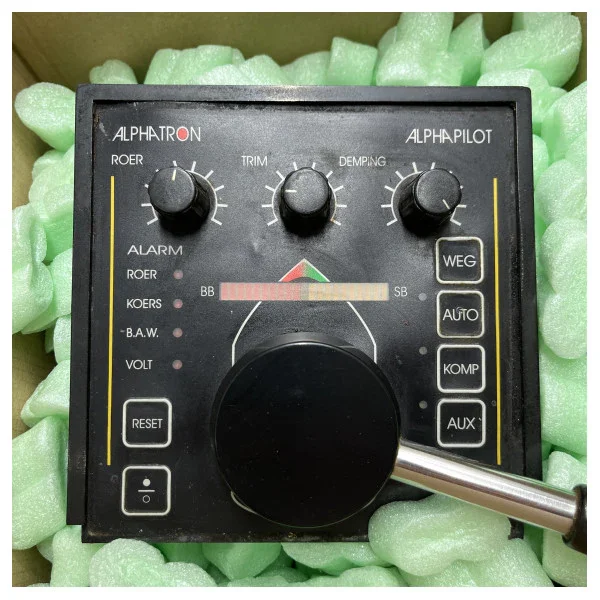 Alphatron Alpha Pilot Keypad Control Unit - 3104.0543 Commander Maintenant
