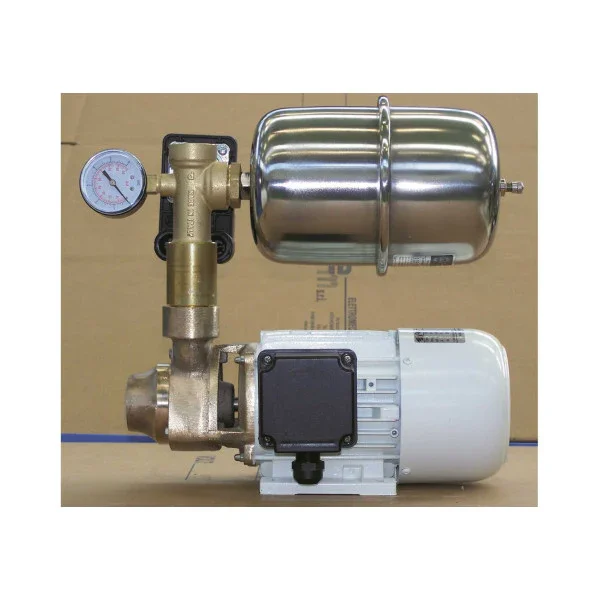CEM Brons Fresh Water Hydrofoor Pump 12V 35l/min - PB/EPC -12V Nouvelle Collection