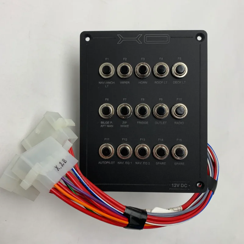 XO Boats X010704918 Fuse Unit 12V with Wiring Connections Satisfait Ou Remboursé
