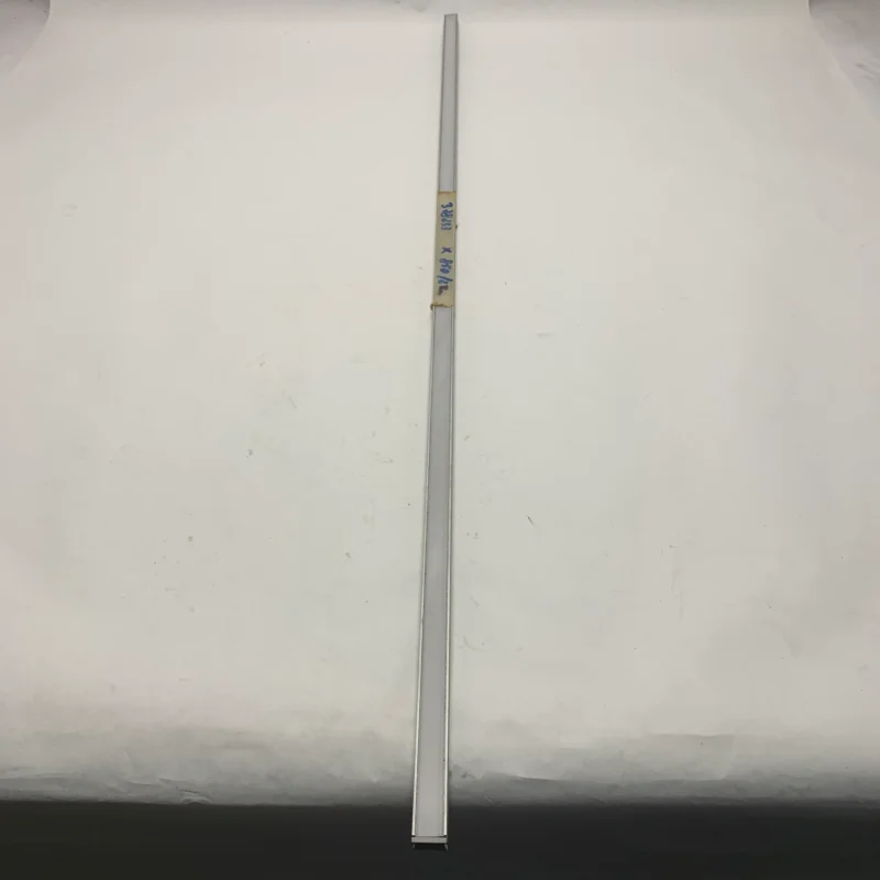 Vente Directe Ethos 378233 LED Bar Accent 1050 mm IP56 High-Quality Lighting