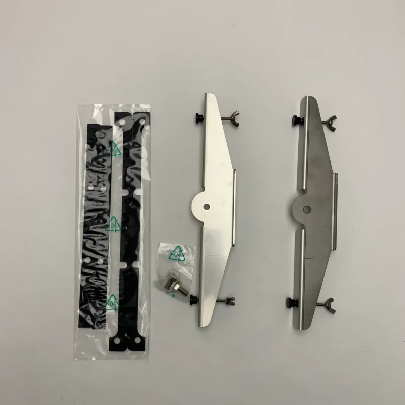 Expédition Rapide Furuno OP03-228 Flush Mount Display Kit Black