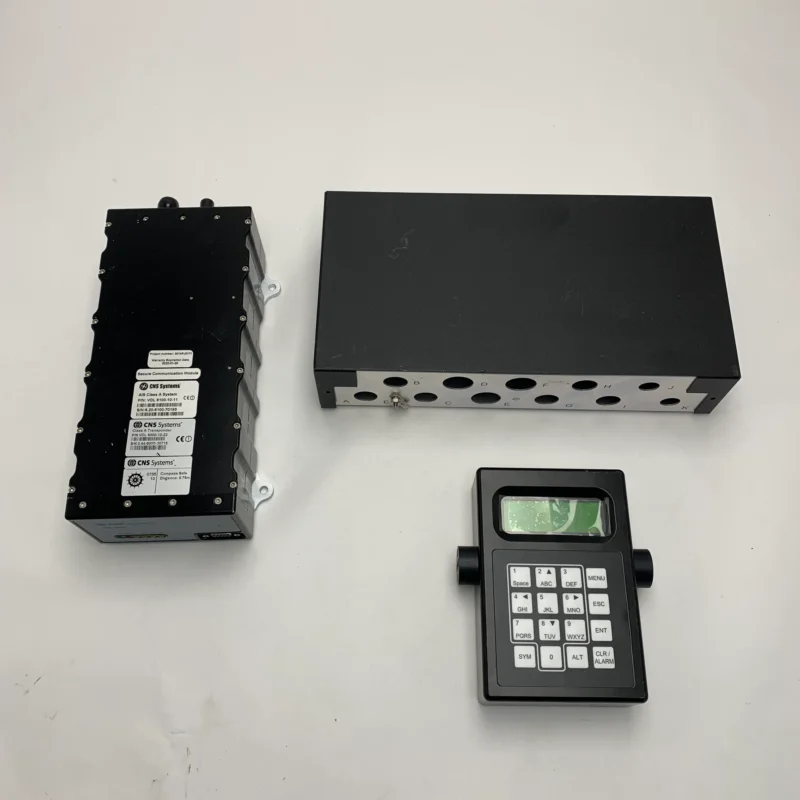 CNS VDL-6000 AIS Class Ais Transponder System-6100-20-11 Prix Cassé