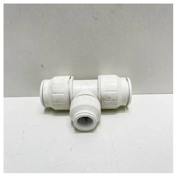 HEP2O Durable Marine-Grade T-Piece Pipe Connector for Watertight Plumbing Systems 22 x 15 x 22 mm Commander Vite
