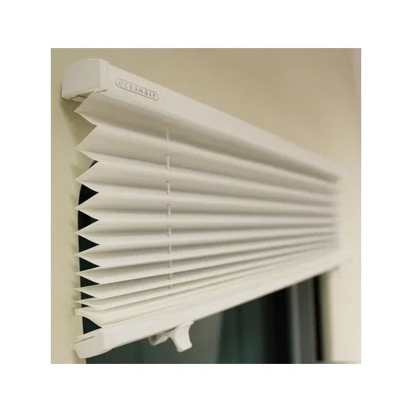 Dometic OceanAir white window blinds 1558 x 1129 mm - 107267 Must-Have