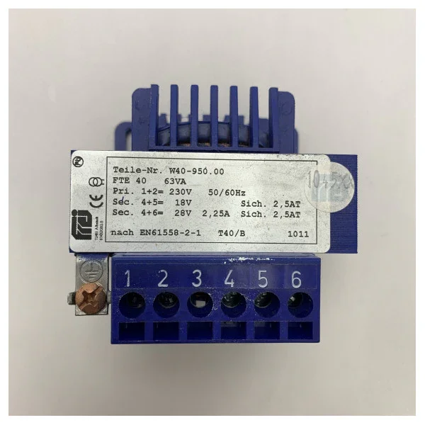 Offre Exclusive High-Quality Marine Transformer W40-950-00 - Reliable 63VA 230V to 18V/28V Power Supply for Maritime Electrical Systems.