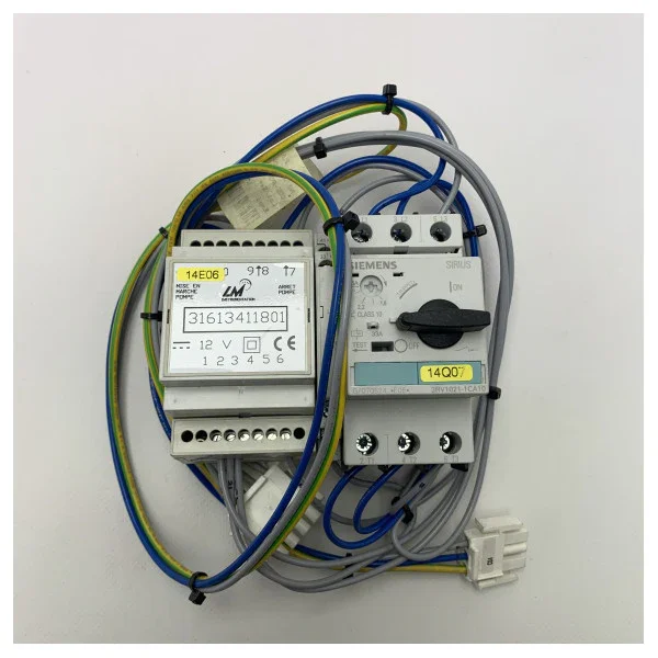 Produit De Marque Marine Grade Electrical Switch Box Durable Waterproof Circuit Protection for Boats and Ships