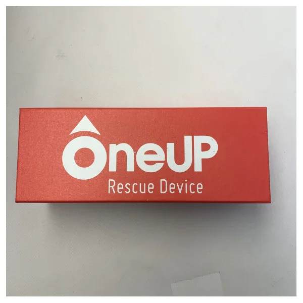 Commander Maintenant OneUP Rescue Device - Compact Marine Safety Equipment for Emergency Situations on Water