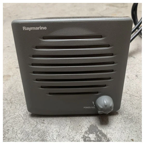 USED Raymarine Ray240E Marine Active Speaker - Durable Waterproof VHF Radio Speaker with Built-in Amplifier and Volume Control Authentique