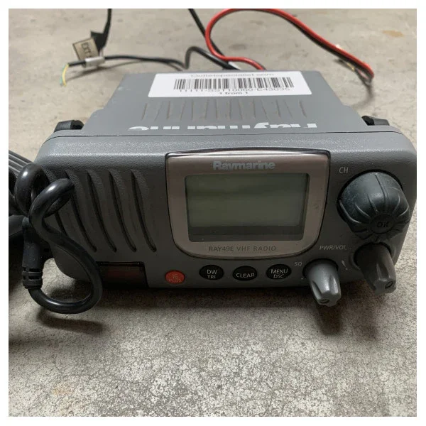 Raymarine Ray49E DSC Class D VHF Populaire