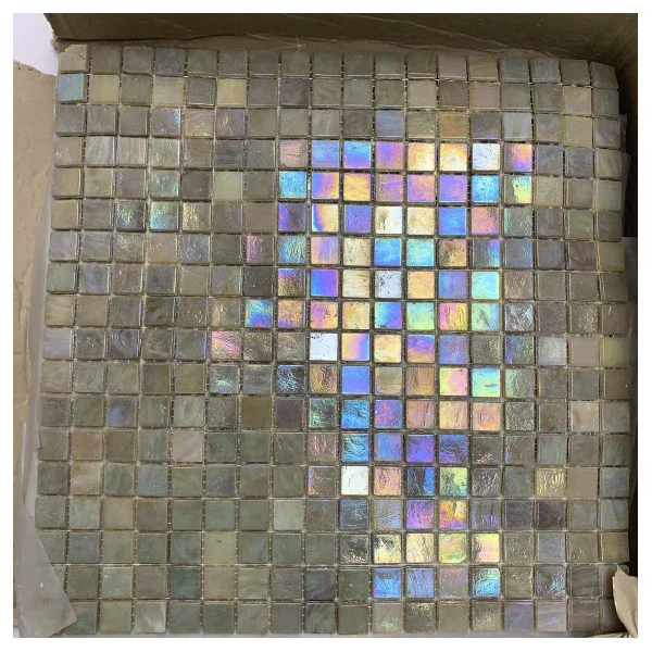 High-Quality Iridescent Glass Mosaic Tiles for Marine Walls and Floors - Waterproof, Corrosion-Resistant, Easy Installation Offre Du Jour