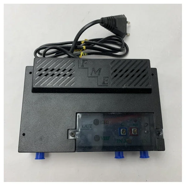 LME Nautica Plus Marine Signal Booster 56CE99 - Reliable Dual Input VHF/UHF Amplifier for Boats and Ships Retour Gratuit