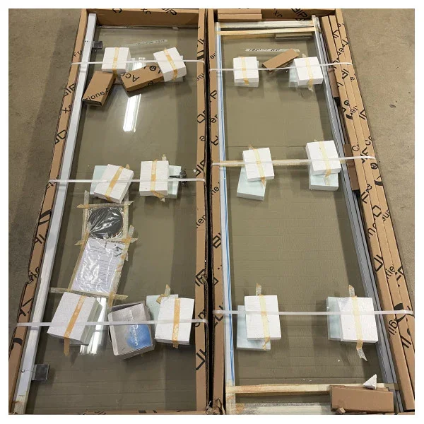 Bianchi & Fontana Polished Stainless Steel and Clear Glass Marine Door with Lock - Durable and Elegant Ship Door Haute Qualité