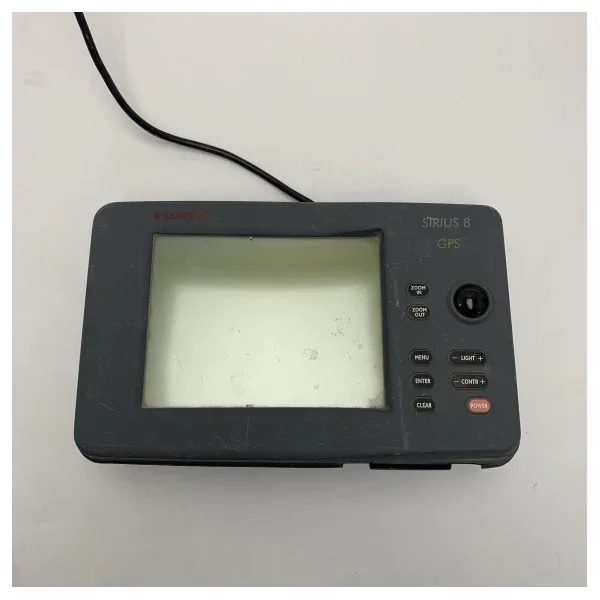 Commander Maintenant USED SIRIUS8 Marine GPS Chartplotter � Durable and User-Friendly Navigation Device for Boats and Ships