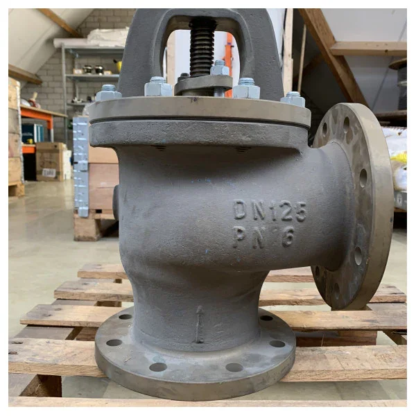Soldes Marine Bronze DN125 Hand Operated Gate Valve PN6 - Durable Corrosion Resistant Valve for Ship and Offshore Use