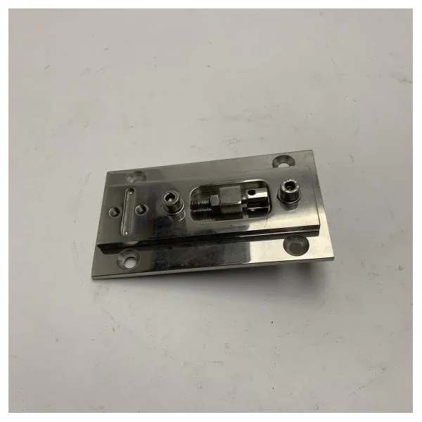 Prix Cassé Stainless Steel Adjustable Door Plate for Marine and Outdoor Use