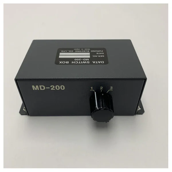 Furuno MD-200 Marine Data Selector Switch Box 3 in 1 out - 0001709800 Réduction
