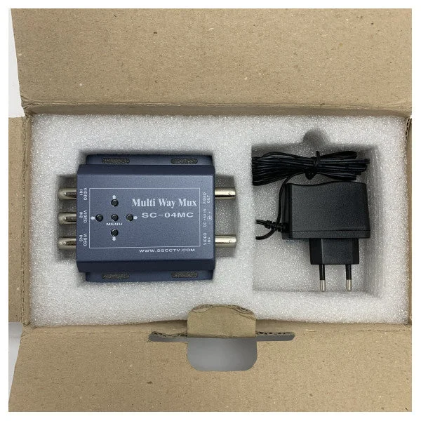 Certifié 4CH Mini Quad Video Multiplexer E-Q404MC for Marine Surveillance Systems