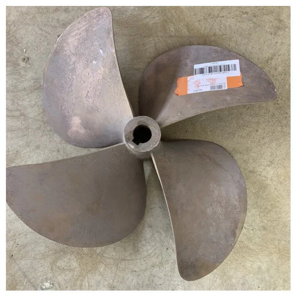 Nouvelle Collection France Helice 21 x 22 inch D45 mm 4-blade propeller LH