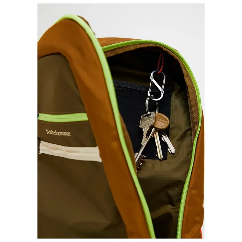 Usine Directe Peak Performance Sac à dos Outdoor Crossbody 8.6L