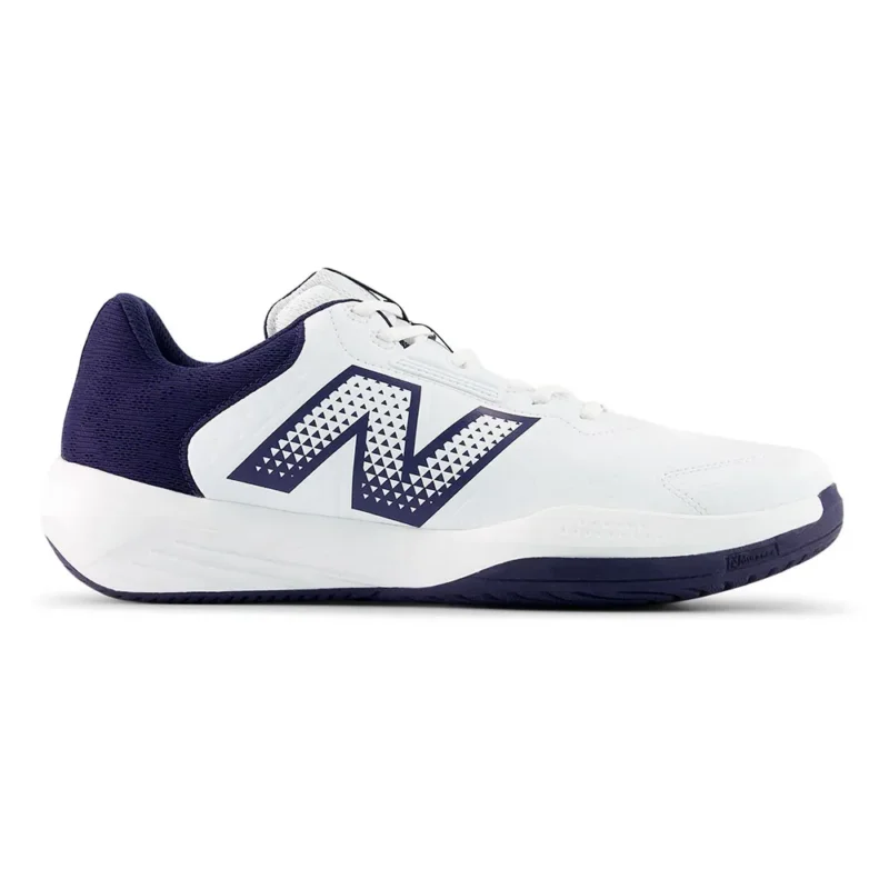 Petit Prix New Balance Chaussures toutes surfaces 696 V6
